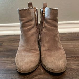 Express suede tan booties
